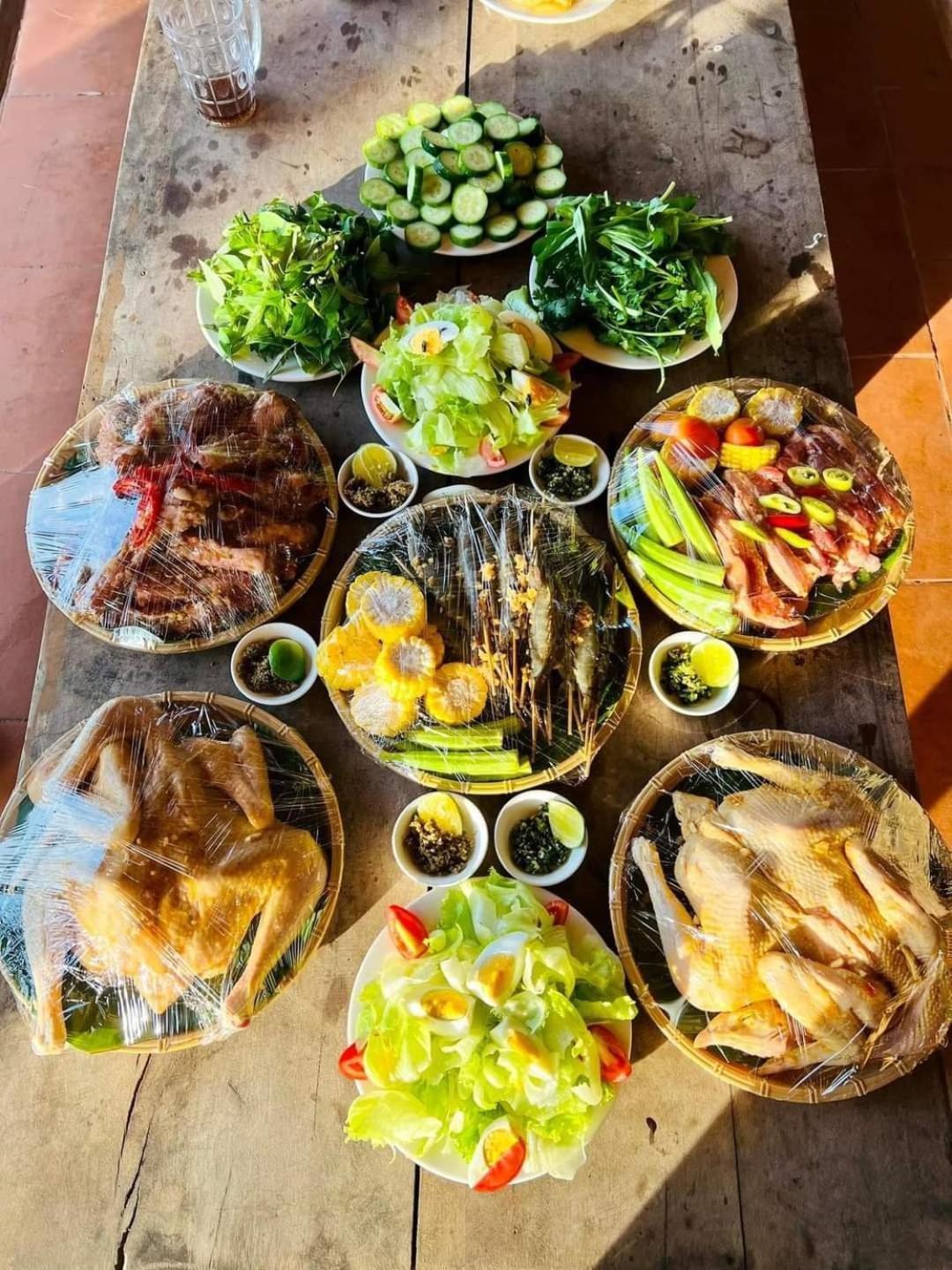An Nhien Farm - Venuestay Buon Ma Thuot Exterior foto